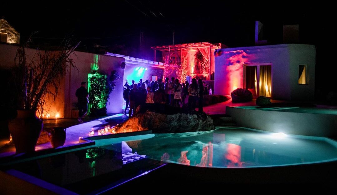 Mykonos night out party